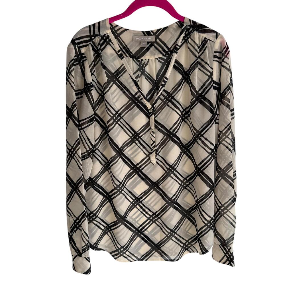 BANANA REPUBLIC Cream and Black Abstract Plaid Riviera Ladies Sheer Blouse, M